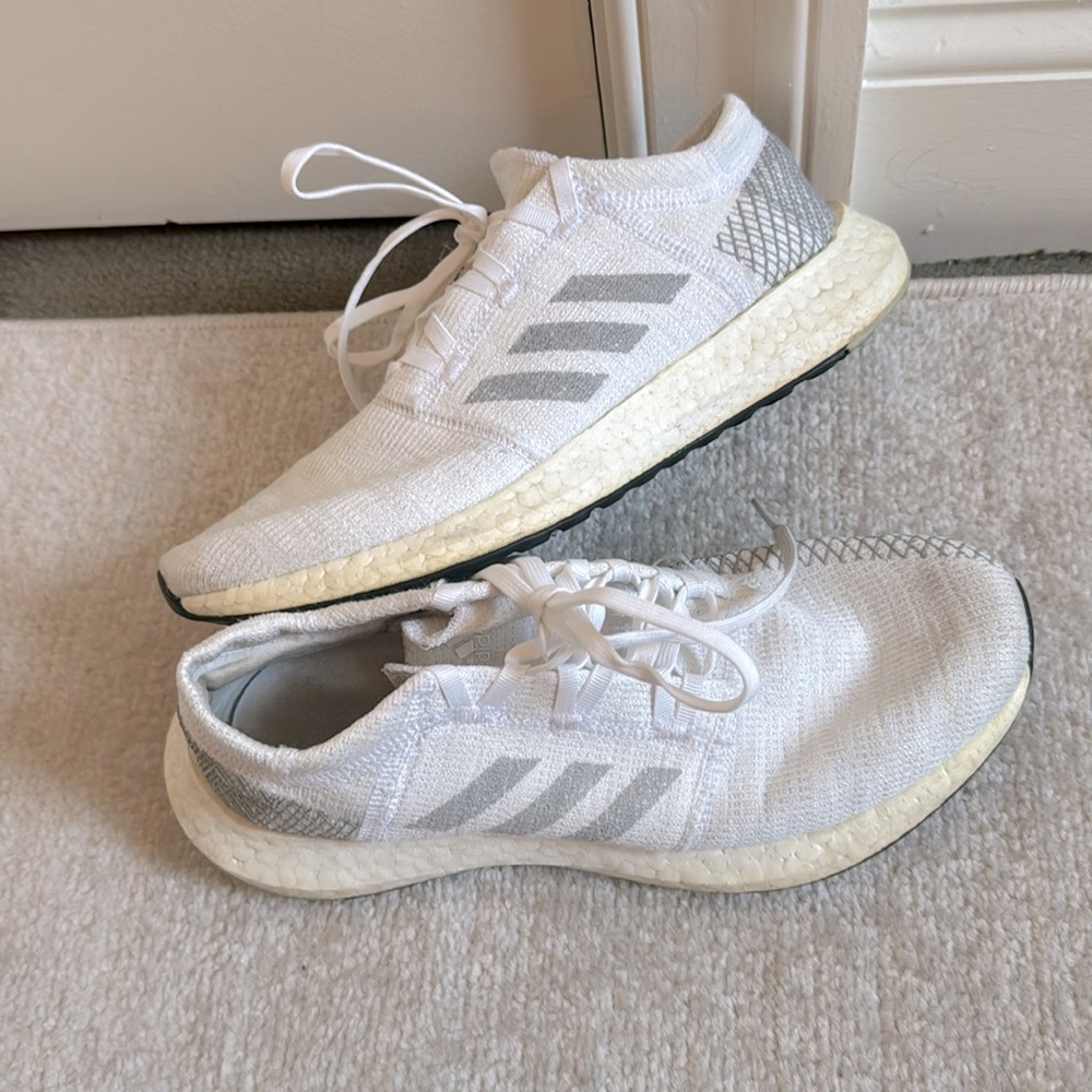 Adidas boost women’s shoes